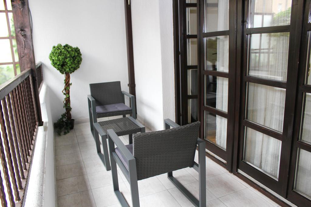 Wake Up Apartments And Rooms Belgrad Exteriör bild