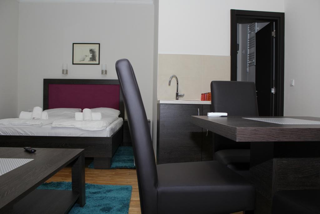 Wake Up Apartments And Rooms Belgrad Exteriör bild