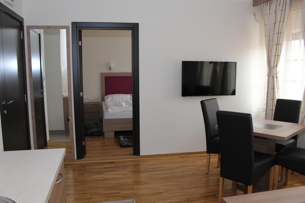 Wake Up Apartments And Rooms Belgrad Exteriör bild