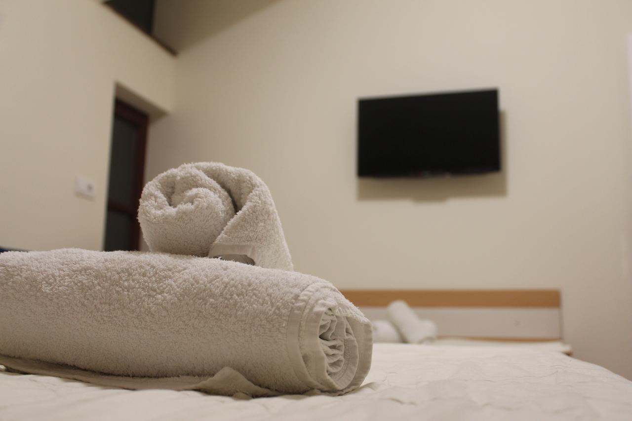 Wake Up Apartments And Rooms Belgrad Exteriör bild